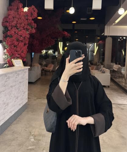 عباية كرز بني main view